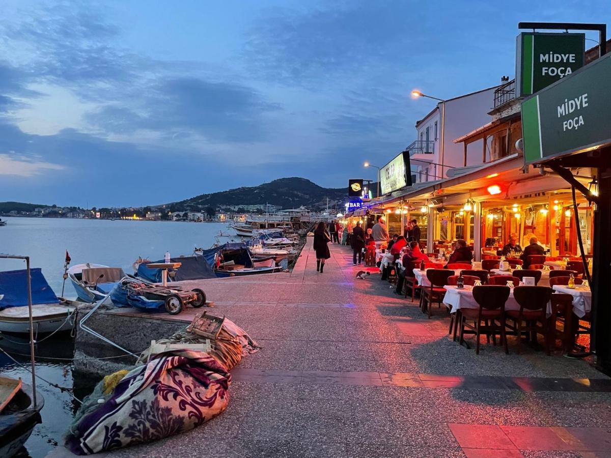 Palmiye Konuk Evi Foça Exterior foto